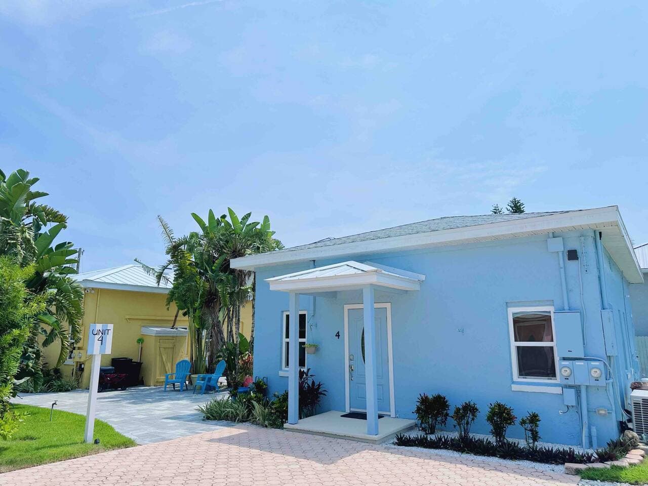 Paradise Bungalow, Walk To Beach, Flagler and more