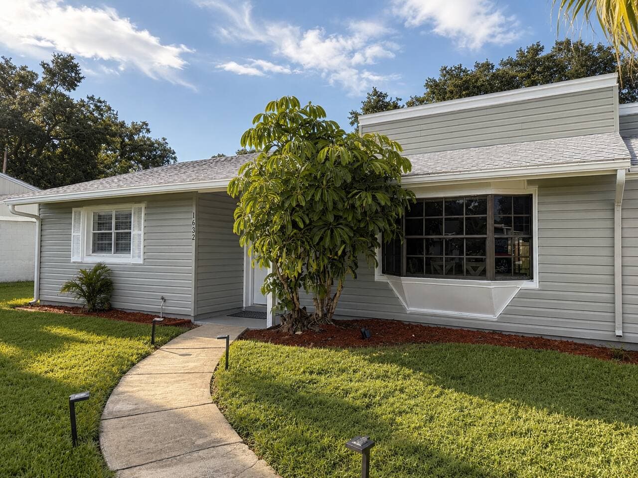 Honu Hideaway, Daytona Speedway, Pet-Friendly